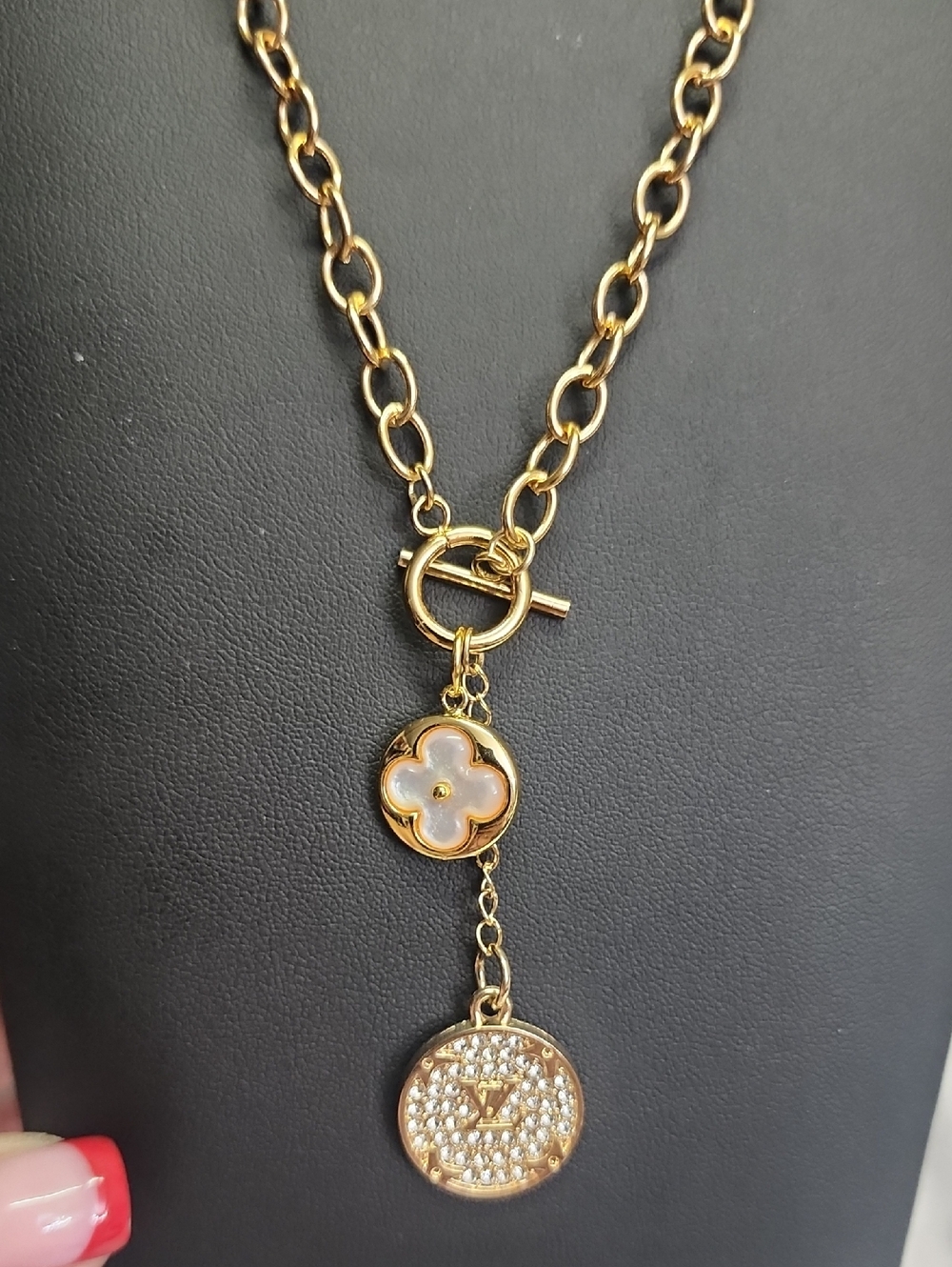 Sparkly Fleur Gold Plated Necklace